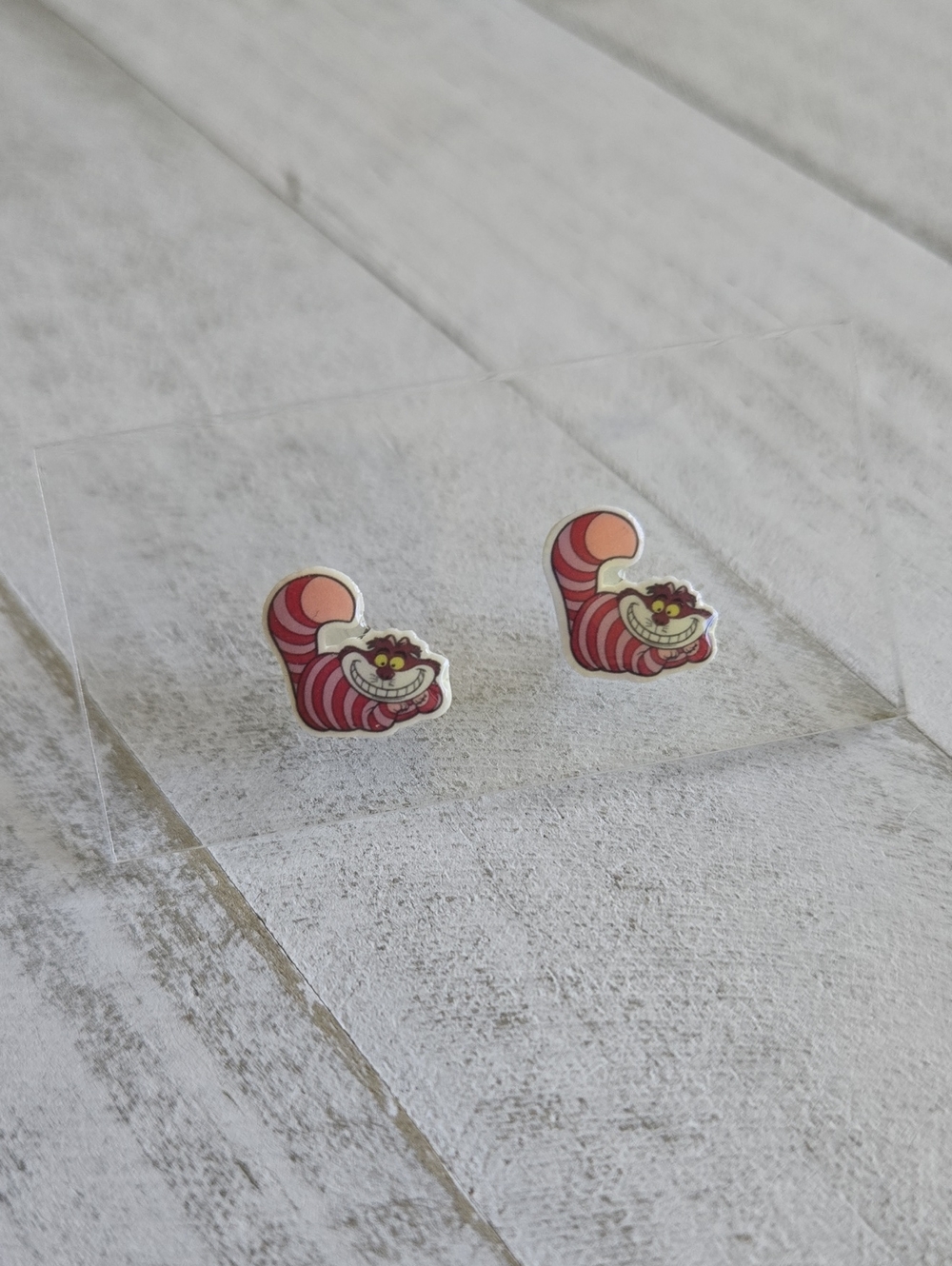 Disney Pixar Epoxy Studs - Alice In Wonderland